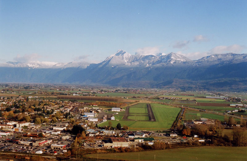 1. Chilliwack Airport, November 15, 2005 - The Calm Before the Storm.